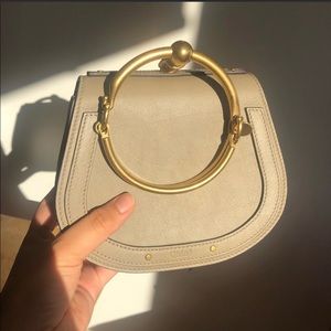 Chloé Nile Mini Bracelet Bag in Motty Gray